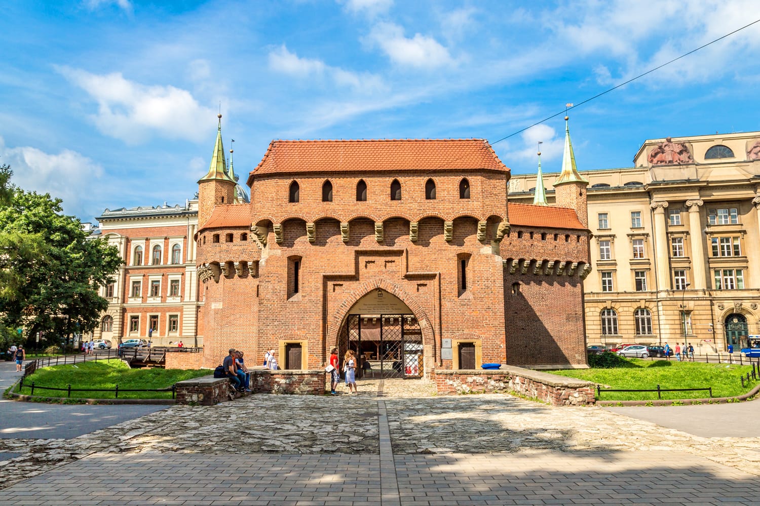 Barbican en una parte histórica de Cracovia, Polonia